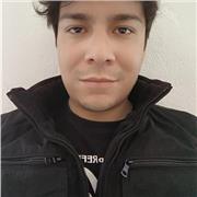 Maestro con experiencia, las clases pueden ir dirigidas a nivel básico y media superior